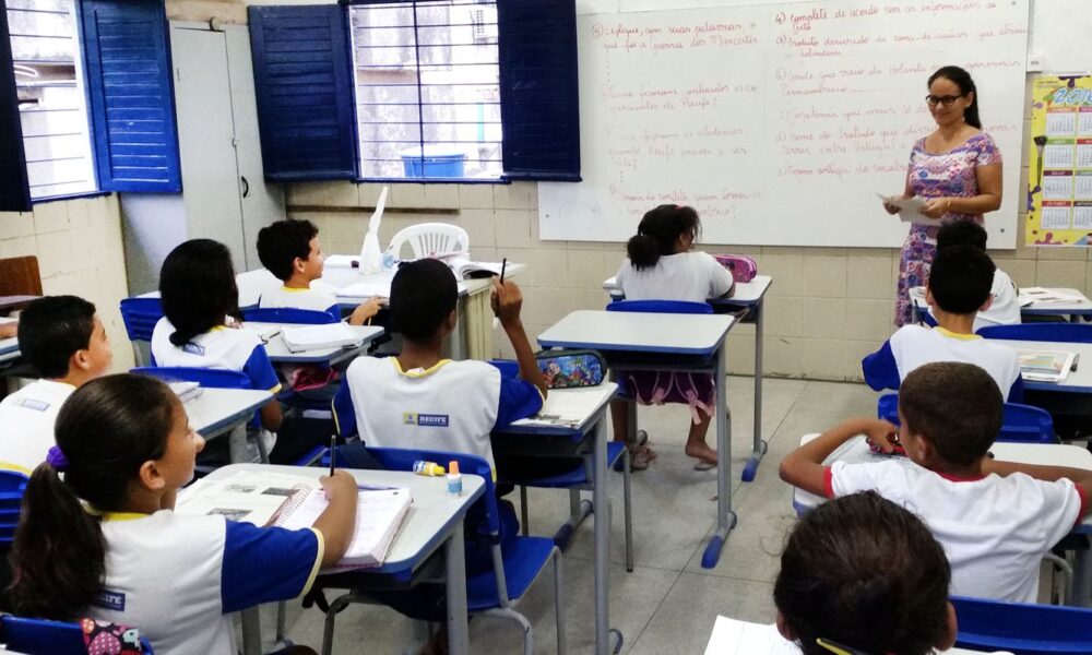 Escolas incluirão conteúdos sobre prevenção da violência contra a mulher