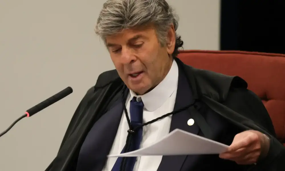 Pedido de destaque de Fux adia julgamento sobre privatização da Sabesp