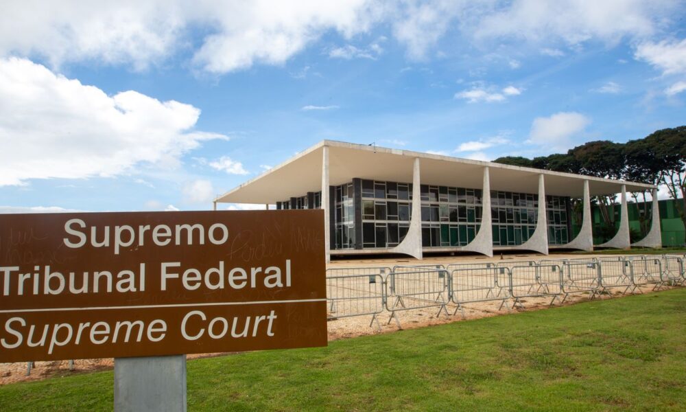 STF aprova voto secreto e eleições indiretas para o governo do Rio de Janeiro