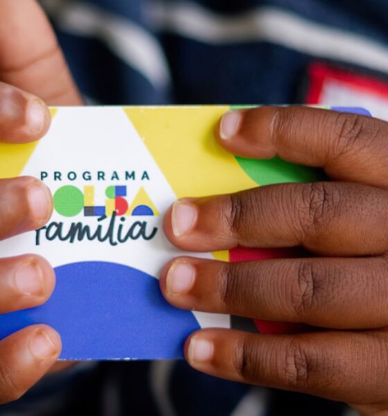 Caixa Econômica Federal realiza pagamento do Bolsa Família para beneficiários com NIS final 2