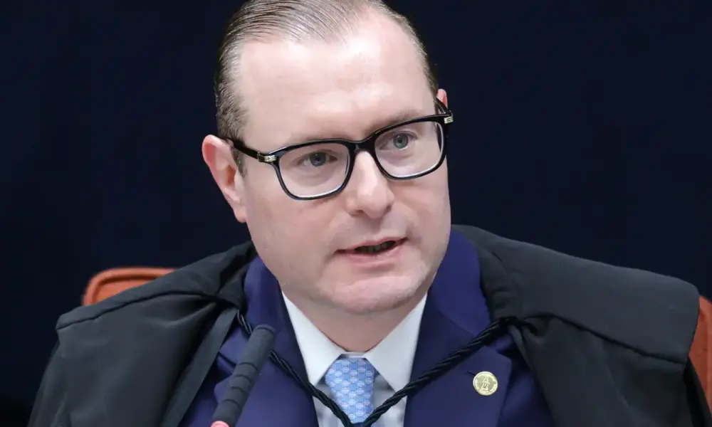 Ministro Zanin, do STF, determina suspensão da eleição indireta para o governo do Rio de Janeiro