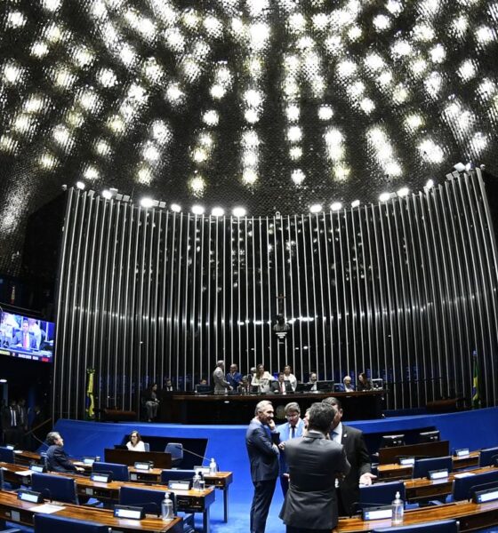 Congresso cria Frente Parlamentar pela Paz Mundial