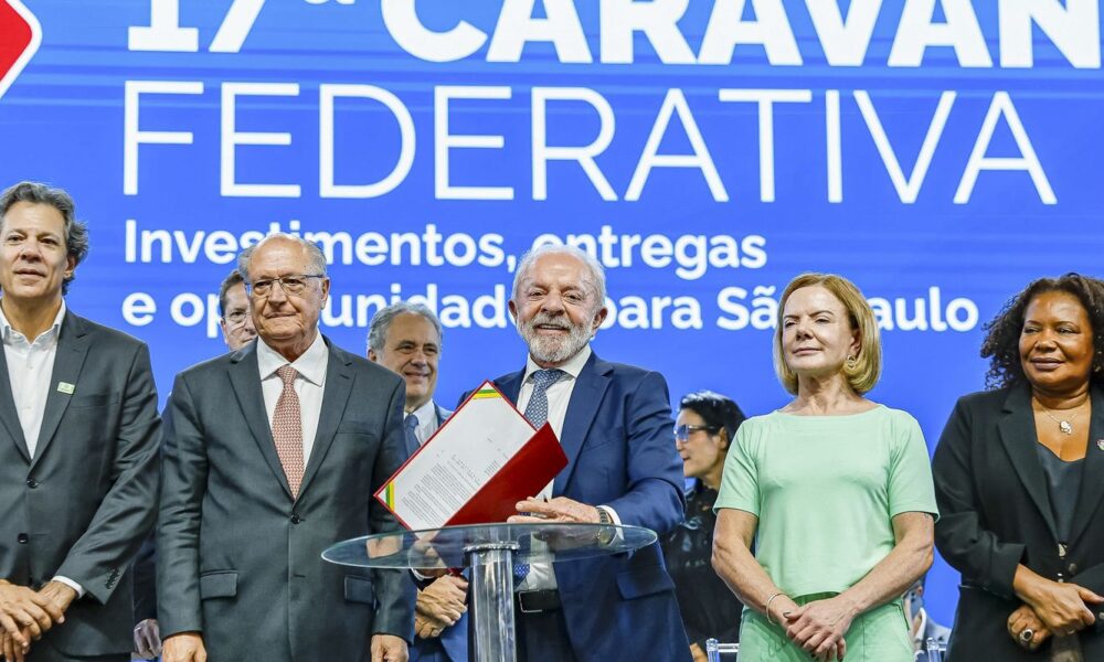 Gleisi destaca a importância da adesão ao pacto contra o feminicídio