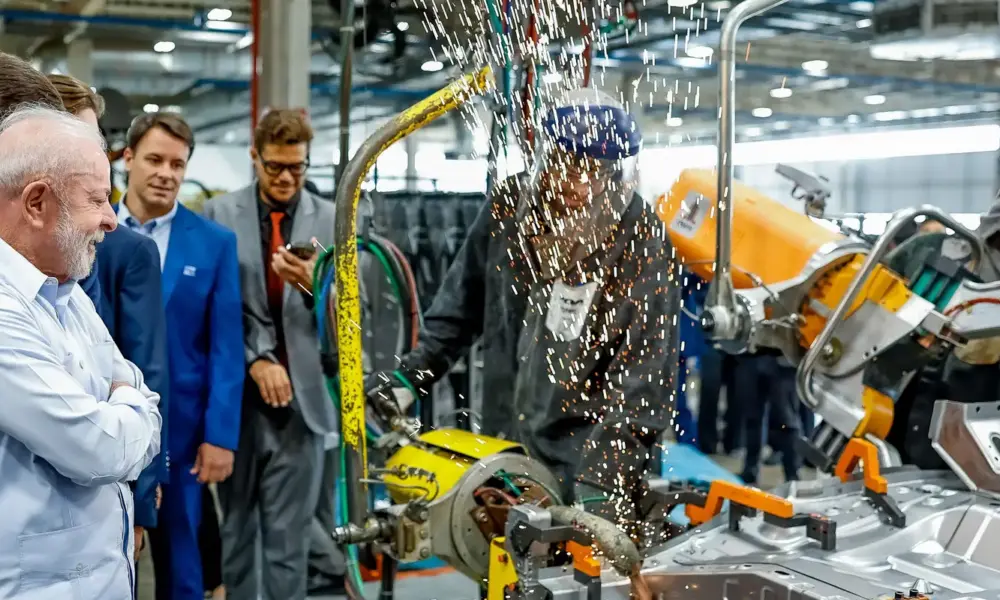 Lula considera injustificável o aumento dos preços dos combustíveis