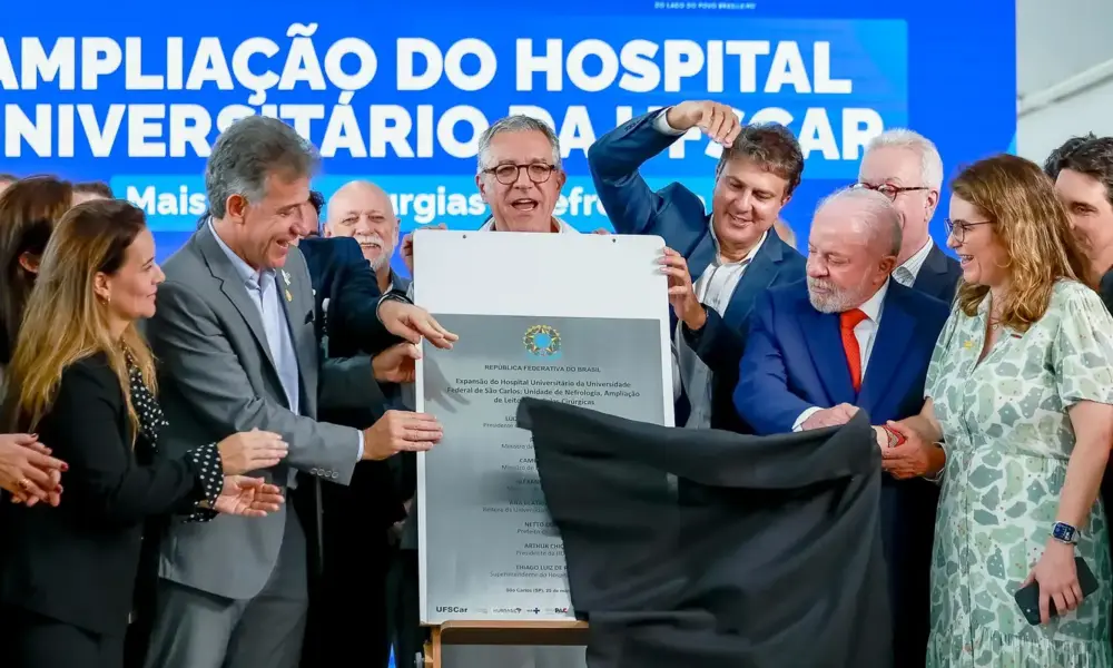 Lula inaugura novas instalações do Hospital Universitário de São Carlos