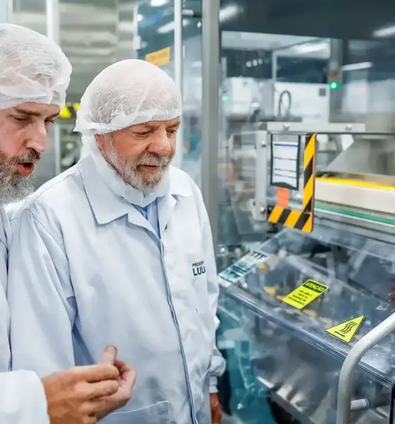 Lula defende que o Estado deve assegurar o acesso a medicamentos