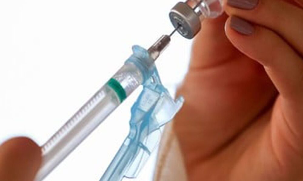 Estudo aponta que vacina contra herpes-zóster é segura para pacientes reumáticos