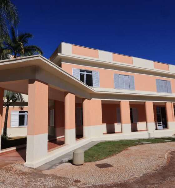 Governo conclui entrega da restauração dos prédios históricos da Praça Cívica