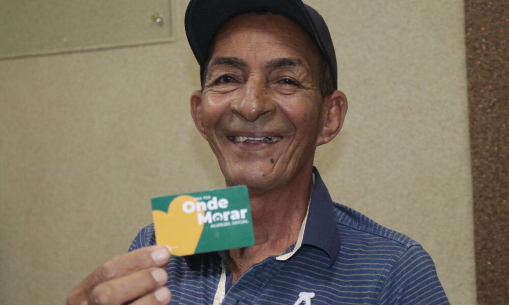 Famílias de Mineiros, Santa Helena, Goianira e Quirinópolis recebem Aluguel Social na terça