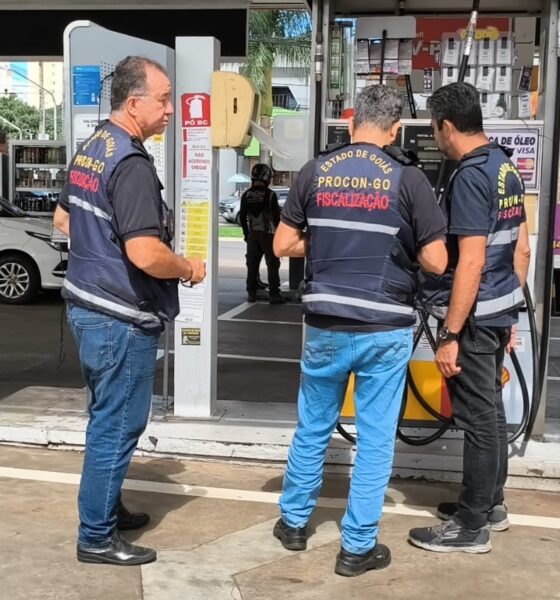 Operação verifica postos de combustíveis para prevenir aumento excessivo de preços