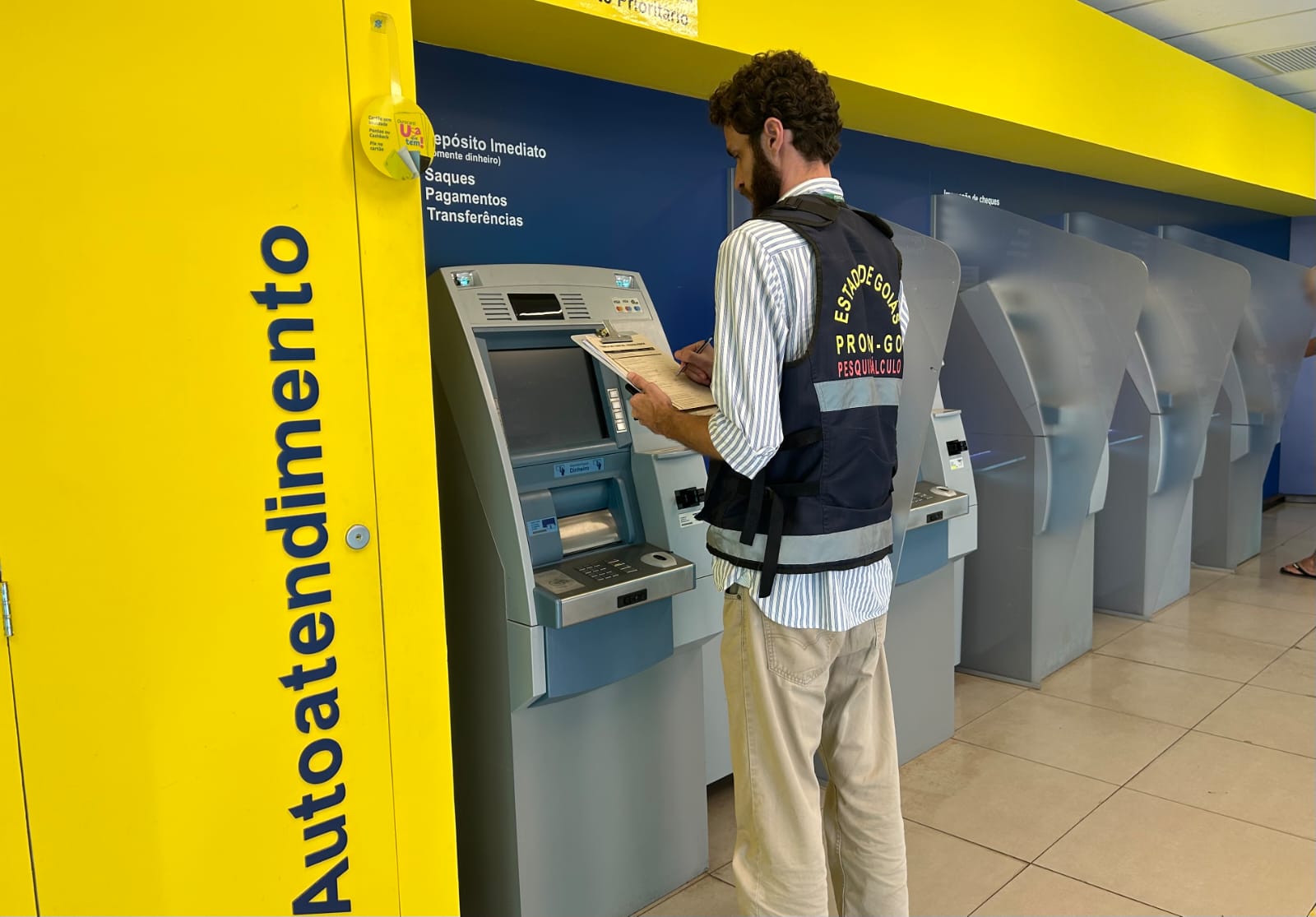 Pesquisa do Procon aponta variação de até 614% em tarifas bancárias entre instituições financeiras