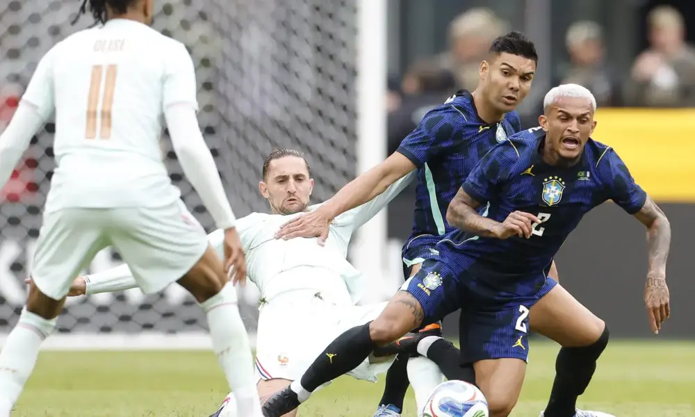 Brasil é derrotado pela França por 2 a 1 em partida nos EUA