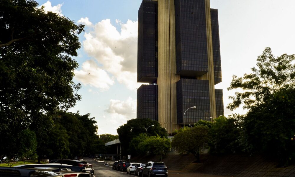 Banco Central intensifica segurança nas contas de instituições no sistema de pagamento