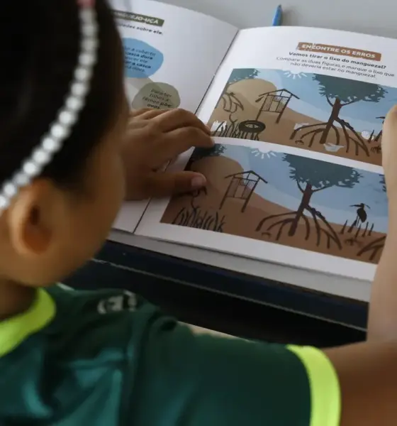 Criança relata a Lula que um "mundo mágico" se revelou ao aprender a ler