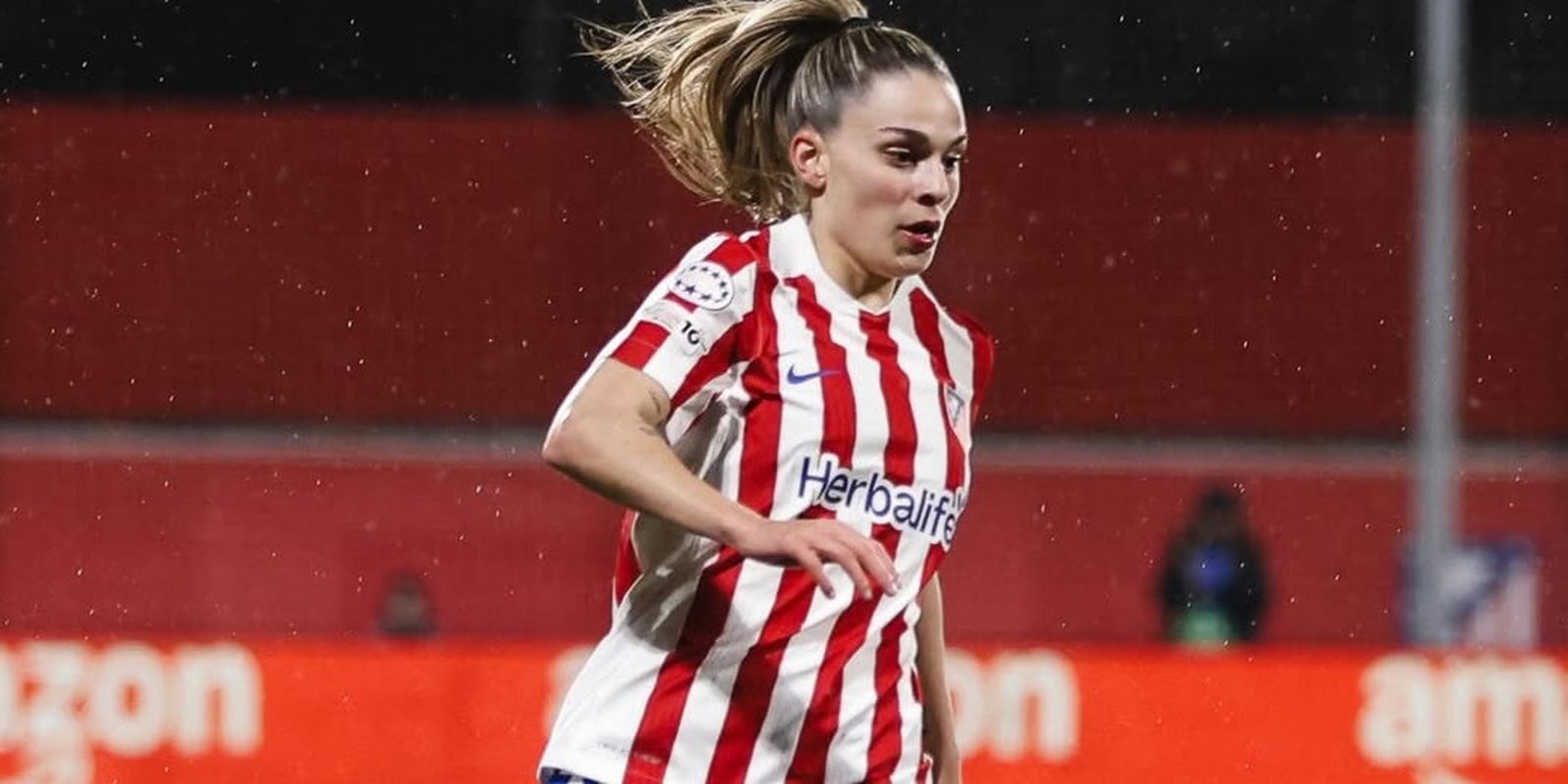 Futebol: Gio Garbelini é acusada de racismo durante partida na Espanha