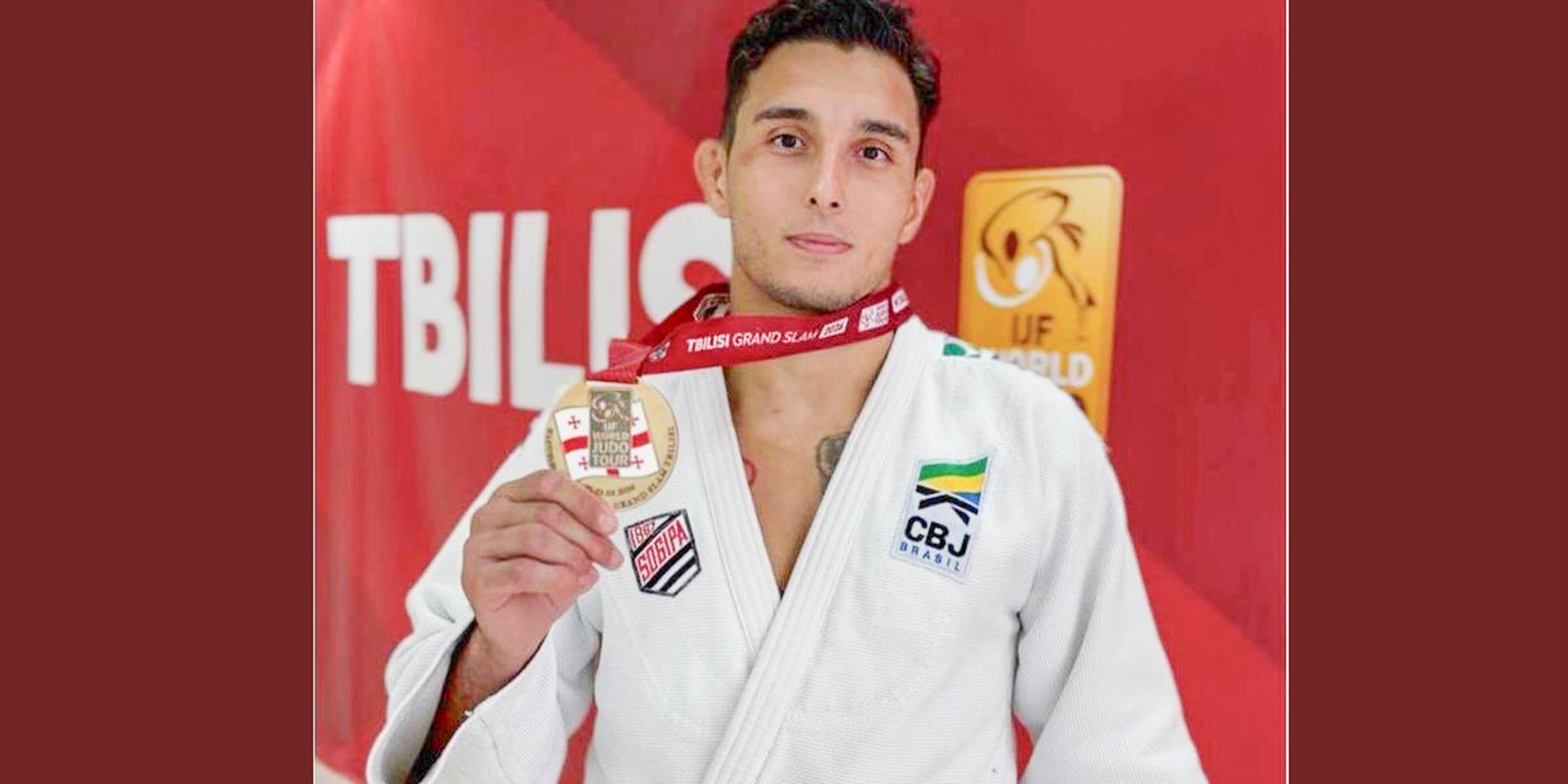 Guilherme Schimidt conquista medalha de bronze no Grand Slam de Tbilisi