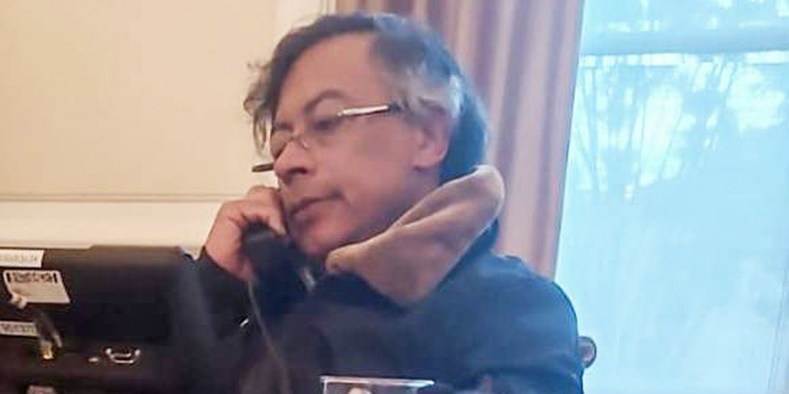 Petro afirma que Equador lançou bombas na Colômbia; Noboa refuta a acusação