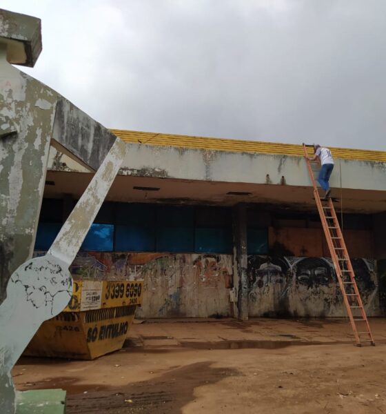 Governador Ibaneis Rocha anuncia reforma do Cine Itapuã, no Gama