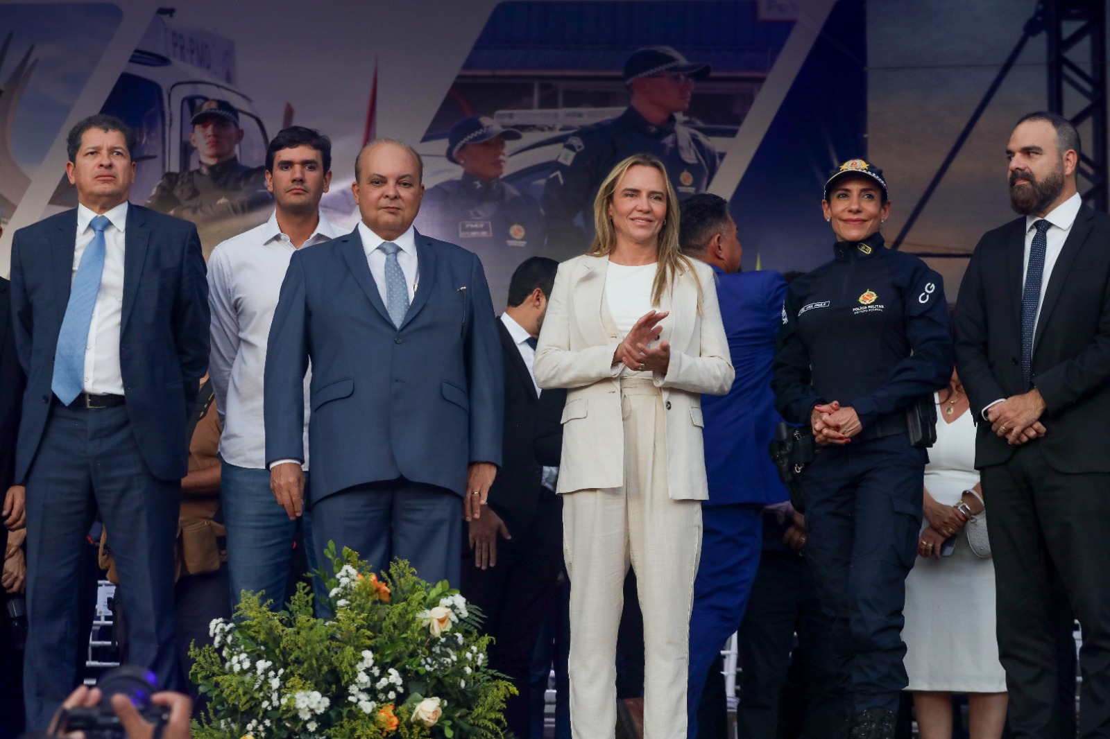 Governador Ibaneis Rocha participa de cerimônia de entrega do Primeiro Uniforme do Curso de Formação de Praças XII da PMDF
