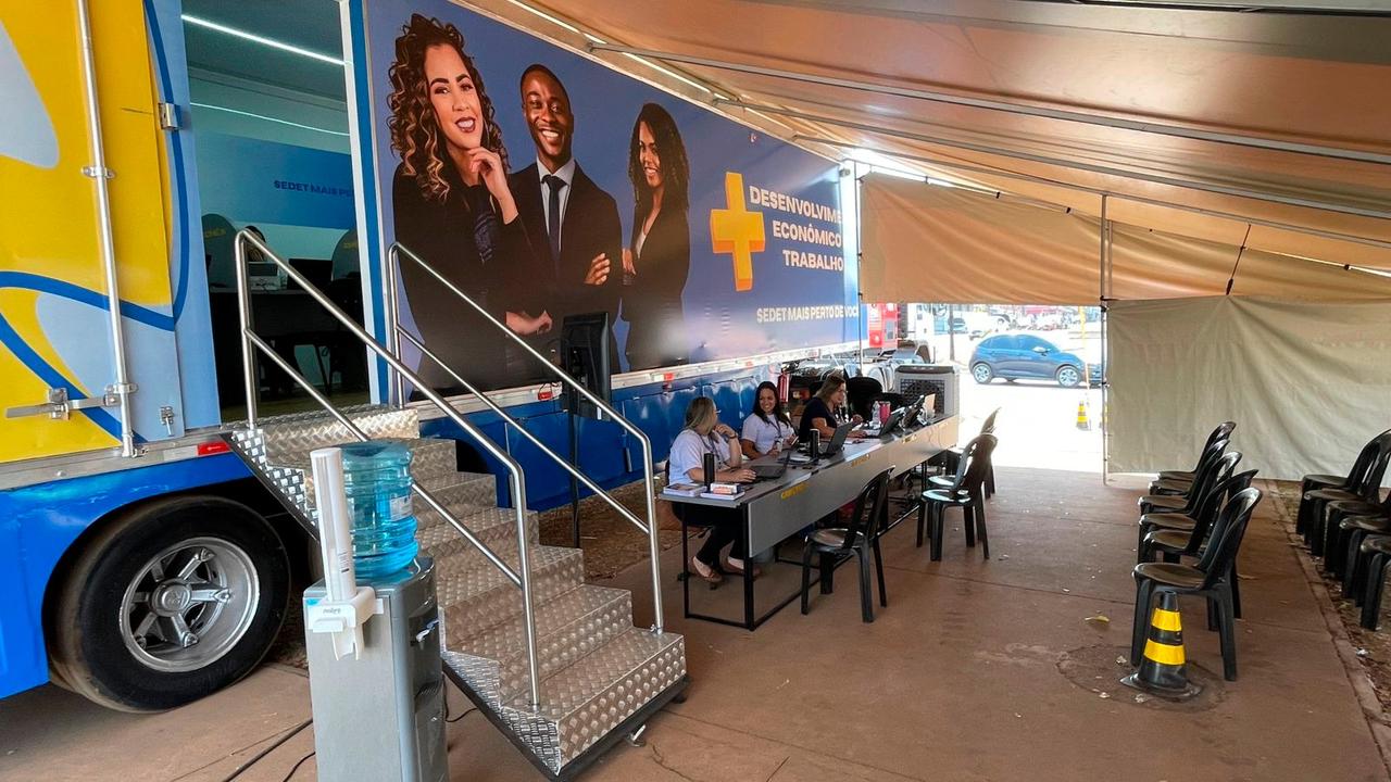 Unidades móveis do programa Sedet Mais Perto de Você são implantadas em Sobradinho II e Recanto das Emas