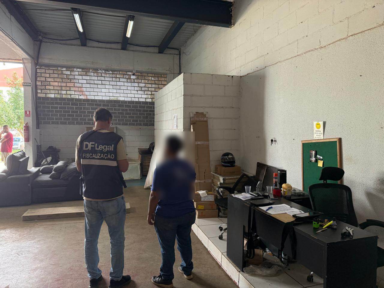 DF Legal autua responsáveis por descarte irregular de resíduos com uso de inteligência artificial