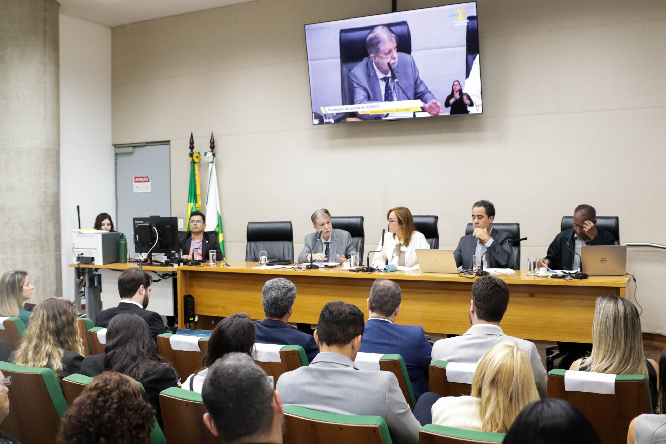 IgesDF divulga resultados em gestão, infraestrutura e assistência em audiência pública na Câmara Legislativa
