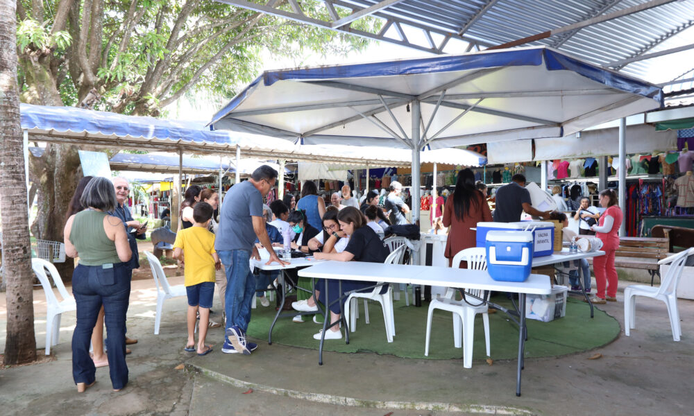 Dia D de vacinação protege brasilienses contra doenças respiratórias