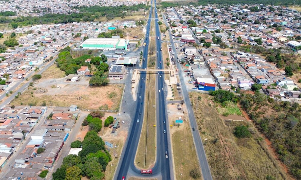 Planaltina recebe R$ 120 milhões em investimentos para novo viaduto, nova UPA e ampliação do hospital; moradores de Arapoanga recebem escrituras