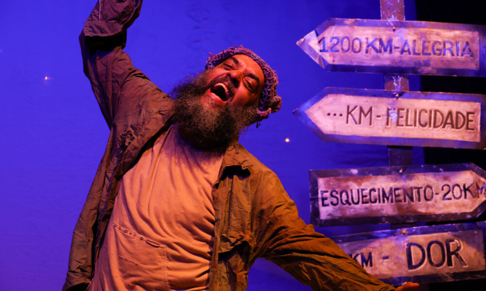 CED 06 de Ceilândia comemora avanços na educação e realiza climatização do Teatro de Bolso