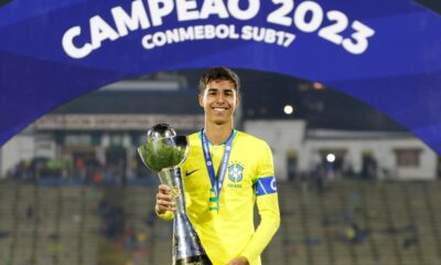 Carlo Ancelotti convoca o zagueiro Vitor Reis, do Girona, para a seleção nacional