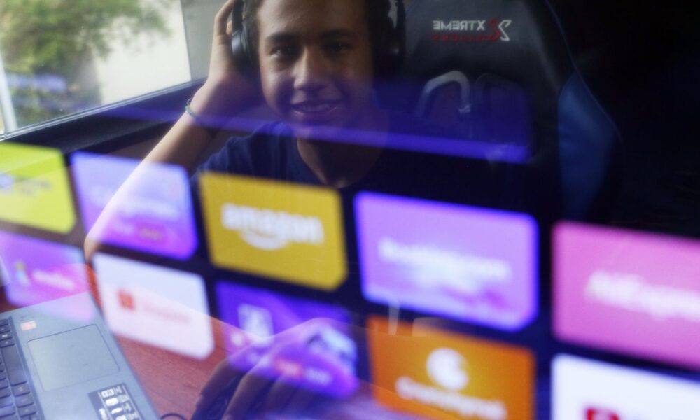 Oito em cada dez serviços digitais não realizam verificação de idade na criação de contas