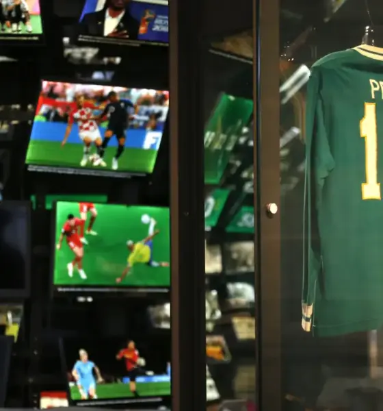 Museu do Futebol apresenta audioguia no formato de programa de rádio