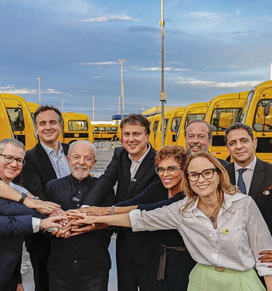 Lula defende que investir em educação é a solução para o Brasil