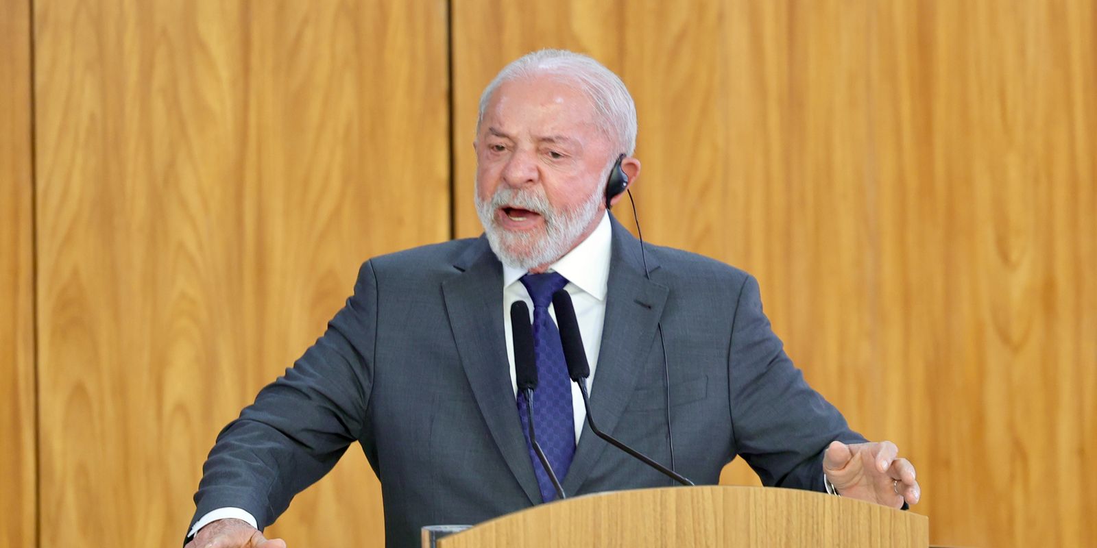 Lula desiste de viagem ao Chile; chanceler representará Brasil na posse