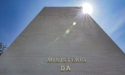 Governo estima arrecadação de R$ 4,4 bilhões com taxação de fintechs, apostas e JCP