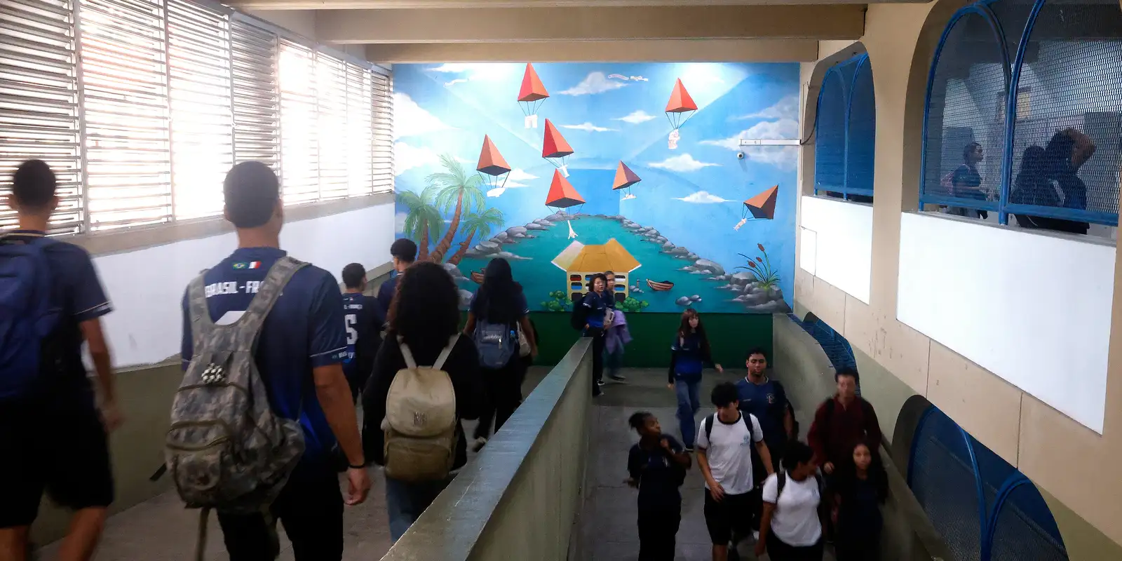 IBGE aponta situação preocupante na saúde mental de adolescentes