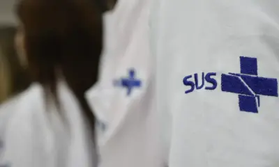 Março Azul: aumento de três vezes nos exames para rastreamento de câncer de intestino no SUS