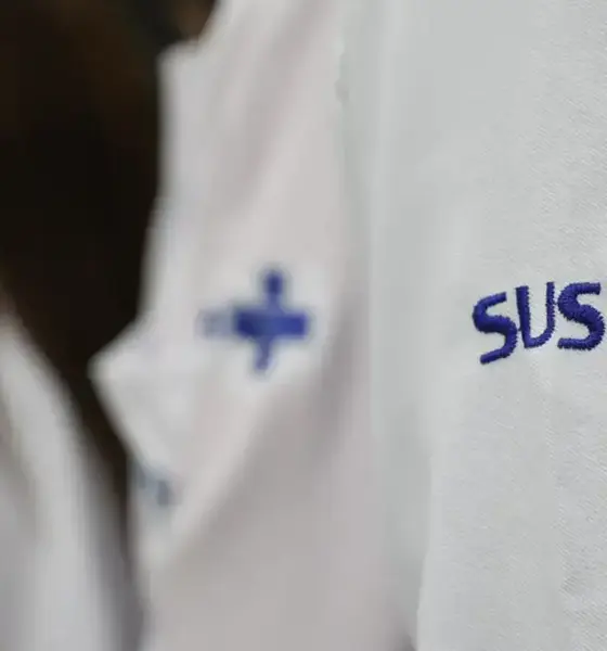 Março Azul: aumento de três vezes nos exames para rastreamento de câncer de intestino no SUS