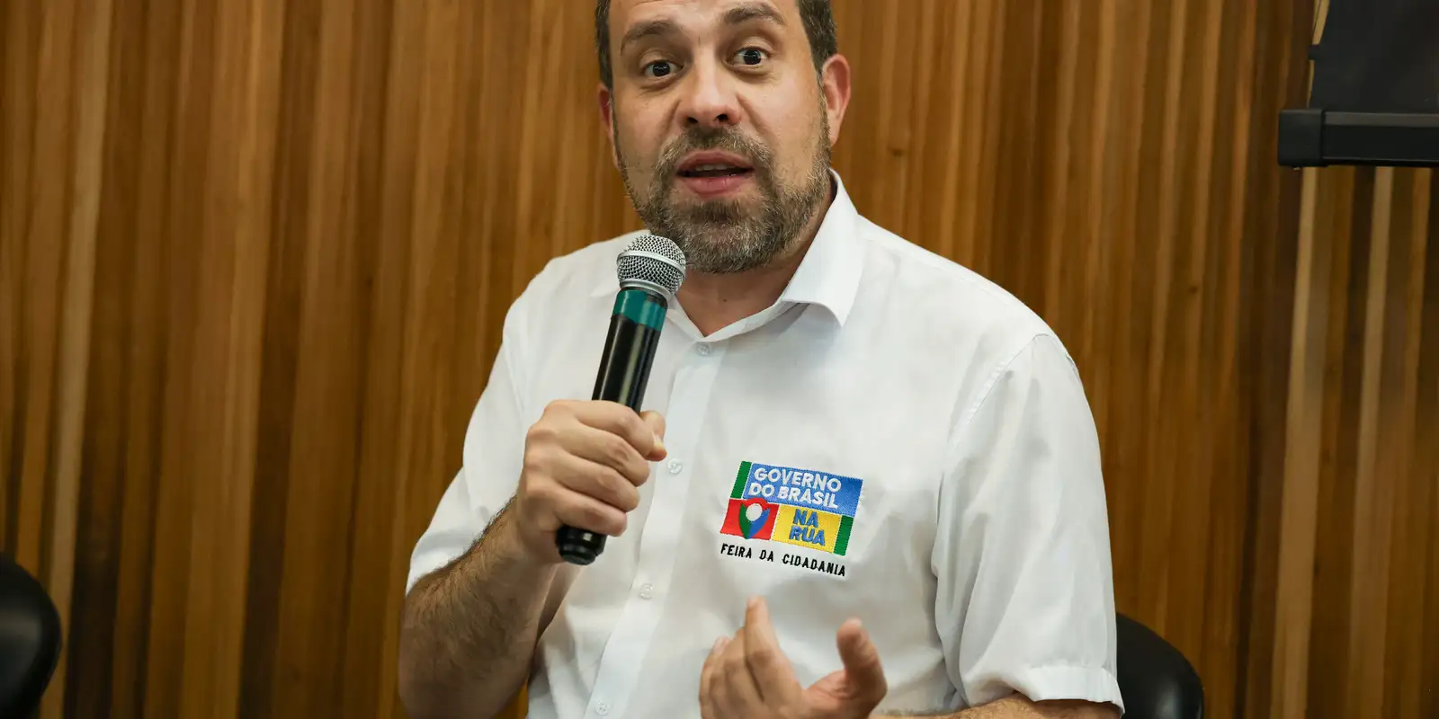Boulos critica aumento do preço do diesel nos postos e o classifica como "banditismo"