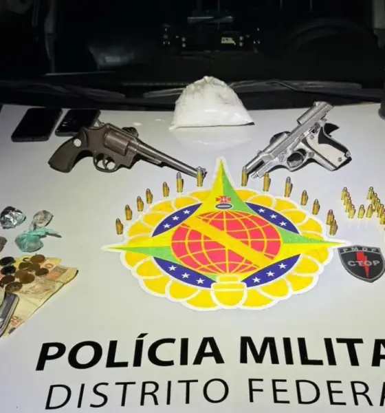 Polícia Militar Desarticula Ponto de Tráfico e Apreende Armas no Varjão