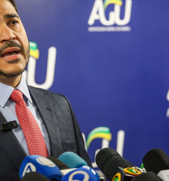 Presidência da República oficializa indicação de Jorge Messias ao STF