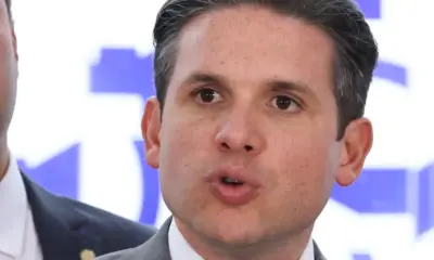 Motta anuncia que discussão sobre o fim da escala 6x1 ocorrerá por meio de PEC