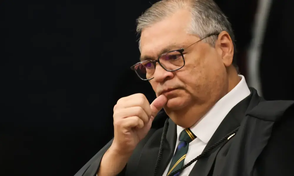 Ministro Flávio Dino profere segundo voto contra lei de Santa Catarina que proibiu cotas raciais