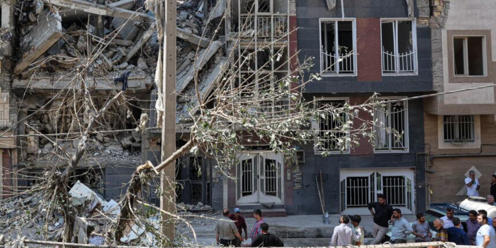 Irã ignora ultimato de Trump e afirma que Ormuz não voltará ao status anterior