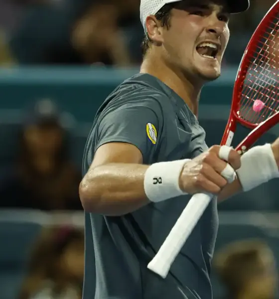 João Fonseca avança às quartas de final em Monte Carlo