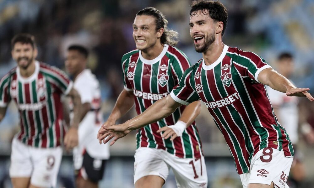 Rádio Nacional transmite partida entre Fluminense e Independiente Rivadavia