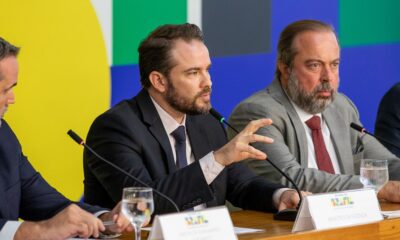 Governo aumenta imposto sobre cigarro para financiar querosene e biodiesel