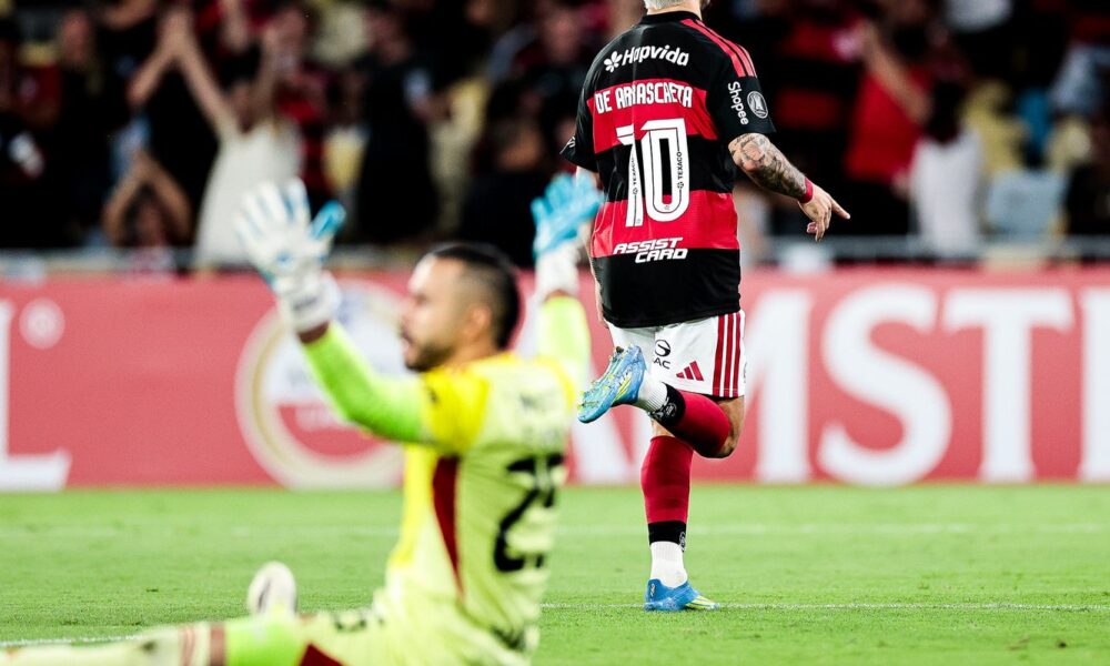 Flamengo goleia Independiente Medellín por 4 a 1 na Copa Libertadores