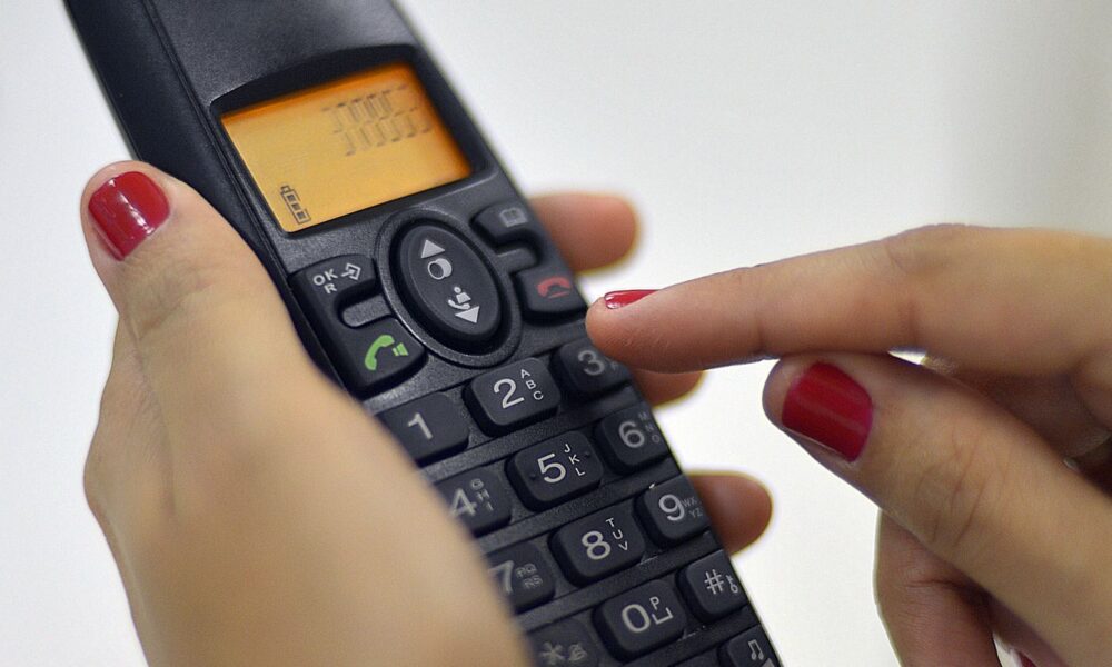 Operadora Oi vende serviço de telefonia fixa por R$ 60 milhões