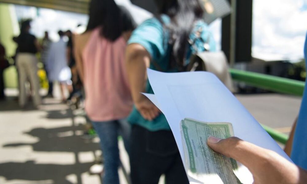 Unicef promove campanha para que jovens de 16 e 17 anos tirem título de eleitor